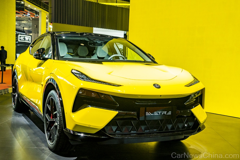 Lotus вернула право на имя и логотип в Китае, устанавливая рекорды продаж